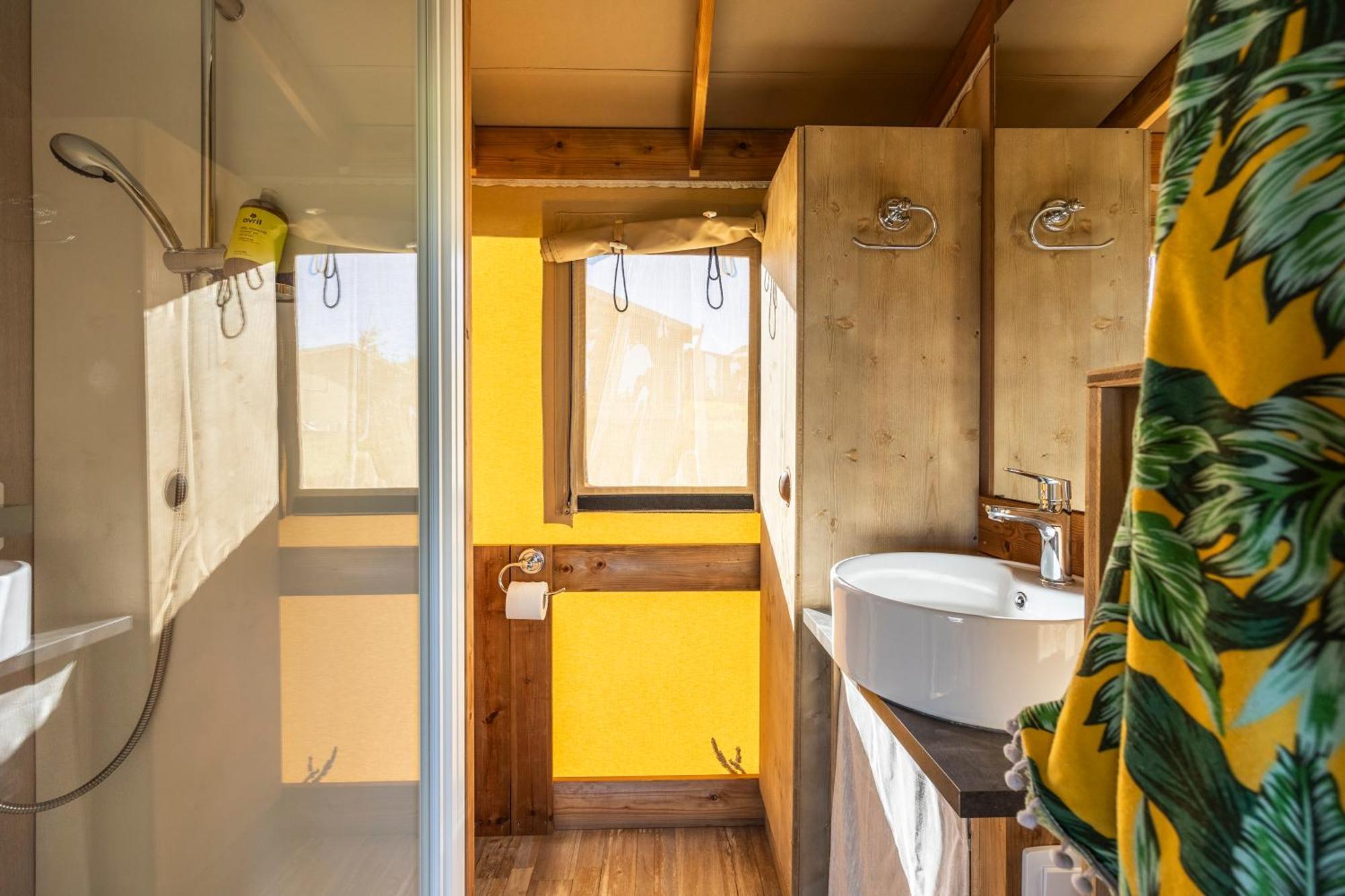 Camping Domaine Saane Et Mer Quiberville Стая снимка